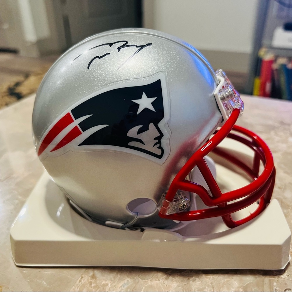 EXTREMELY RARE - Tom Brady Autograph Mini Helmet